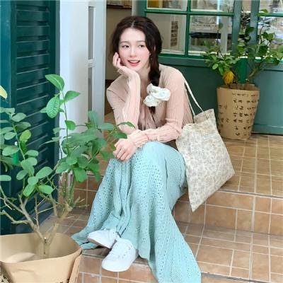 中年女性